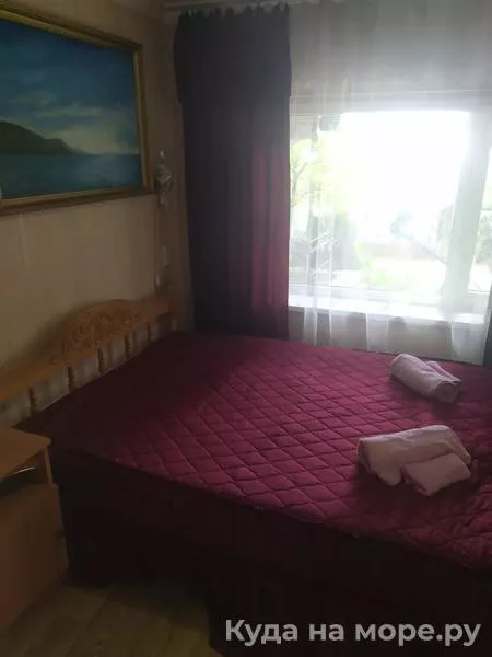 Трехместный номер со всеми удобствами первый этаж. Гостевой дом "Ставрополье". Гостевые дома в Лазаревском Трехместный номер со всеми удобствами первый этаж. Гостевой дом "Ставрополье". Гостевые дома в Лазаревском