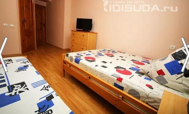 3х местный с завтраком август . Гостевой дом У Георгия . Витязево