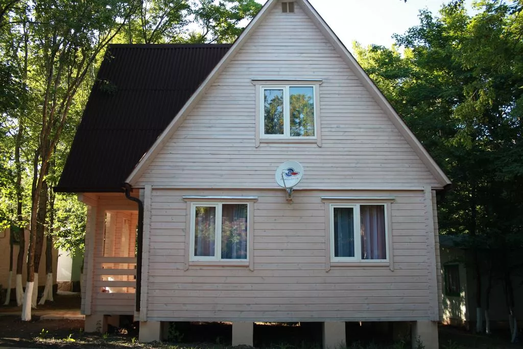 . База отдыха "Бирюза-Юг" . Бетта