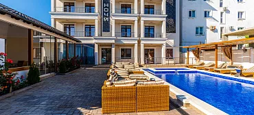 Отель «Южные Ночи»