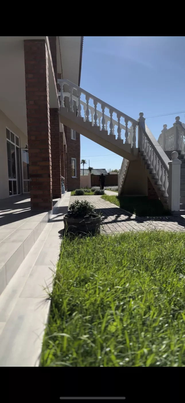 . Гостиница «Язон». Пицунда . Гостиница «Язон». Пицунда