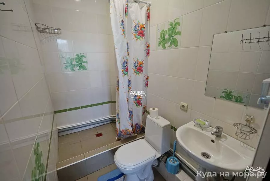 Четырехместный номер-студия. Гостевой дом "Нур". Ольгинка