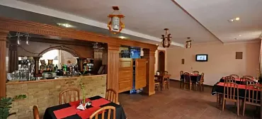 Отель «Эльбрусия» Отель «Эльбрусия»