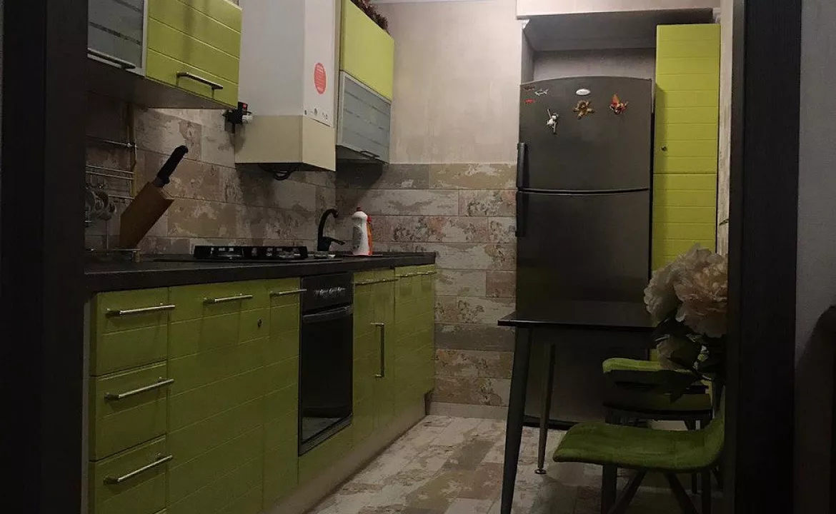 Двухкомнатные апартаменты. Квартира в многоквартирном доме Апартаменты "Кедр". Ялта Двухкомнатные апартаменты. Квартира в многоквартирном доме Апартаменты "Кедр". Ялта