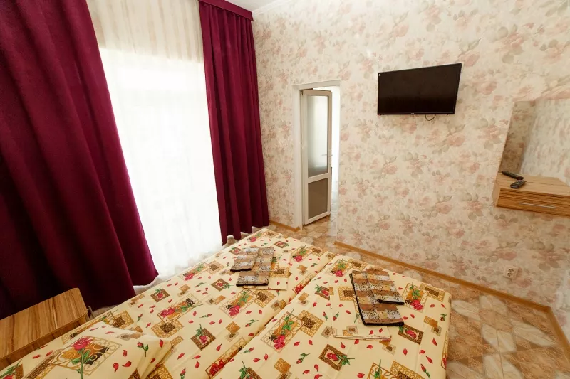 2-комнатный люкс. Эко-отель "Мирали". Судак