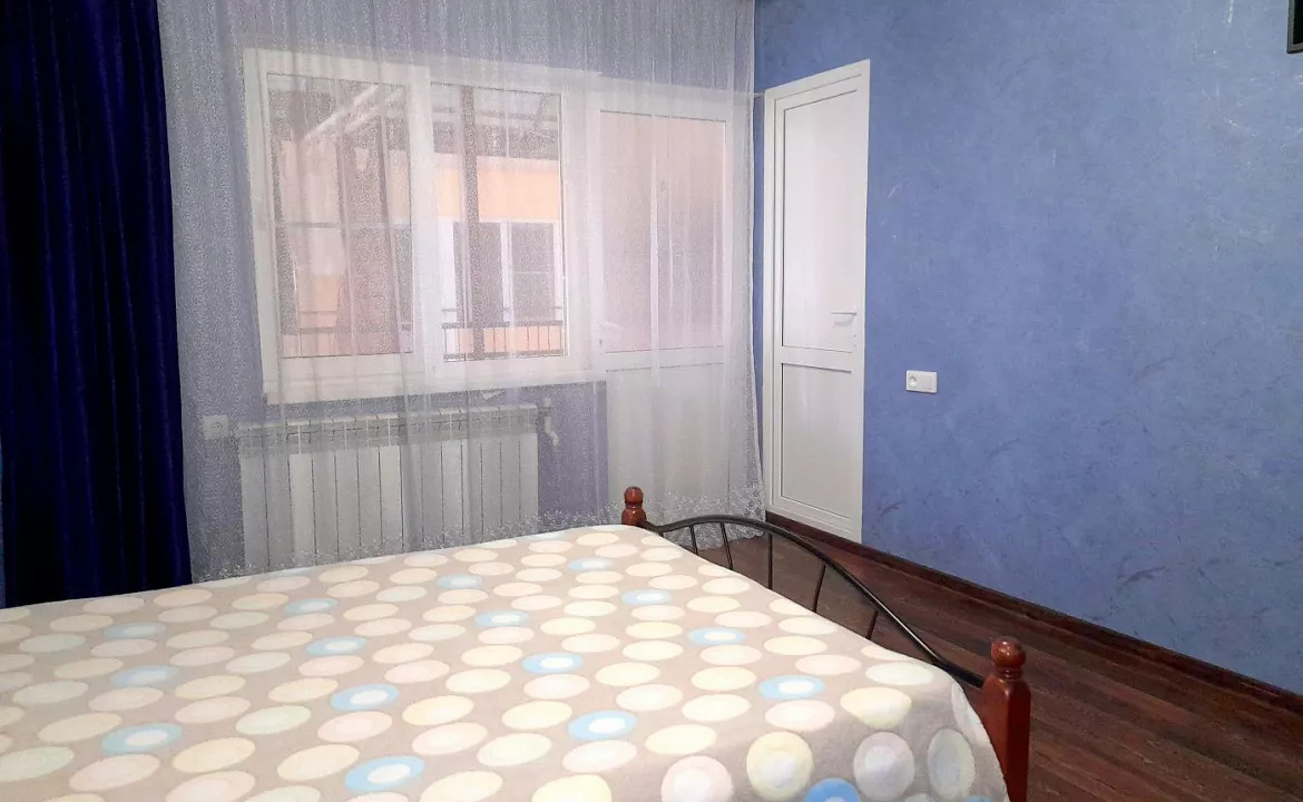 Трёхместный стандарт . Гостевой дом Южный берег.. Адлер