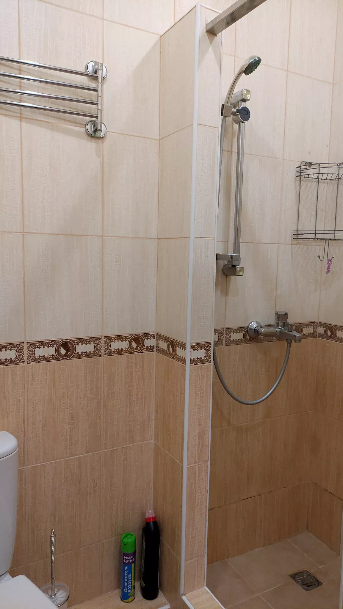 . "Квартира-студия с отдельной спальней". Хоста