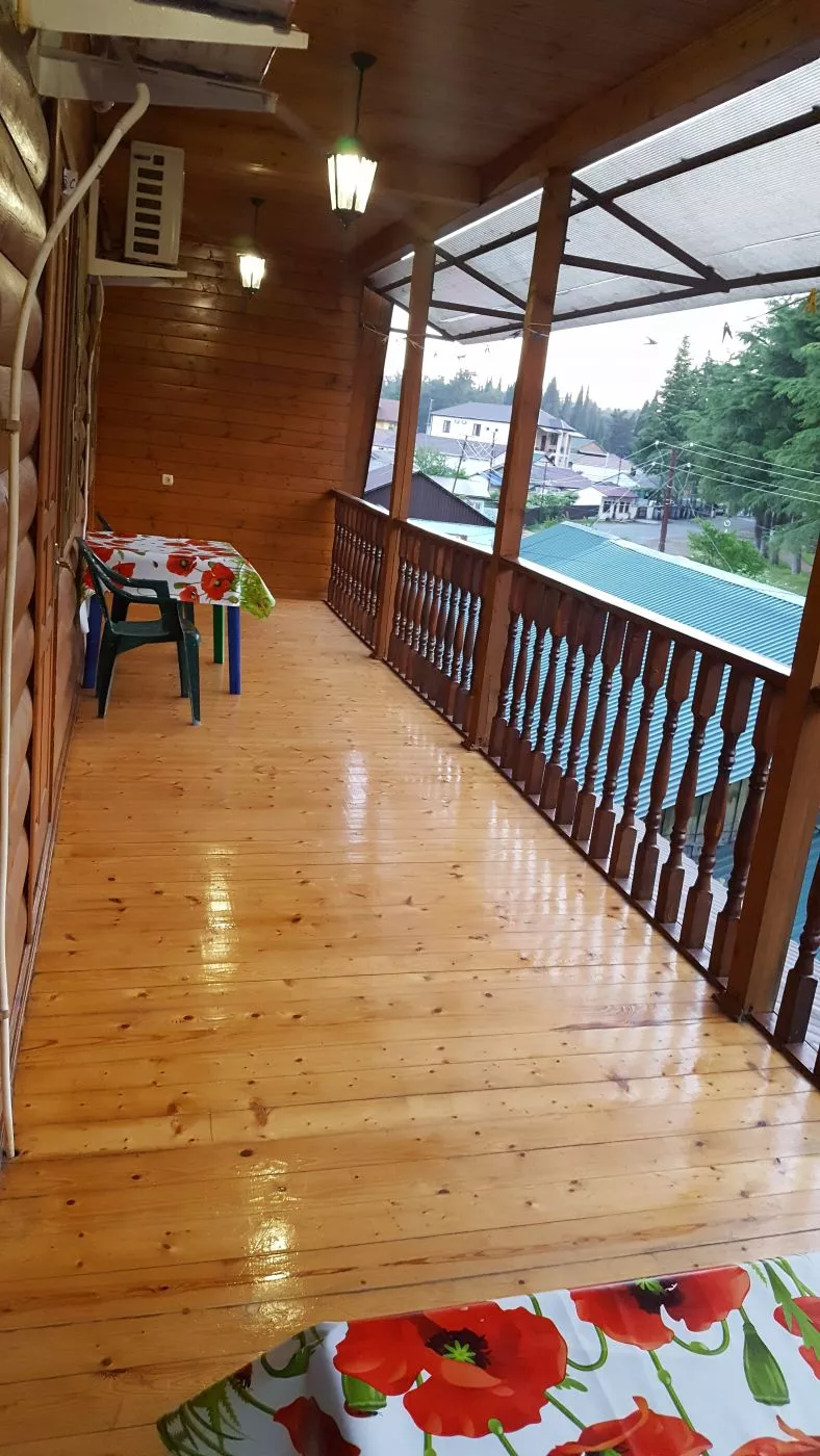 . Гостевой дом У Ирины. Пицунда