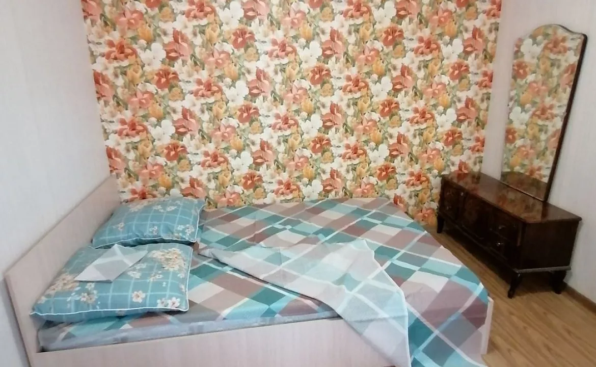 две комнаты. Гостевой дом "У Светланы". Ейск