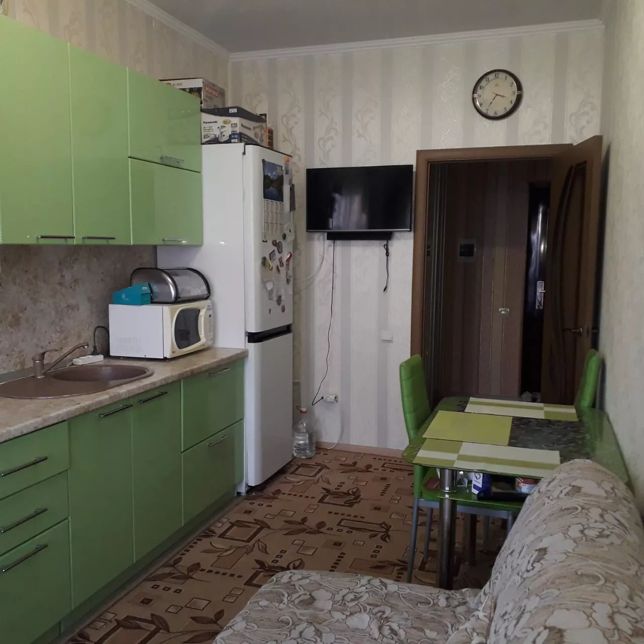 . Квартира в многоквартирном доме Квартира Волнухина 11. Геленджик