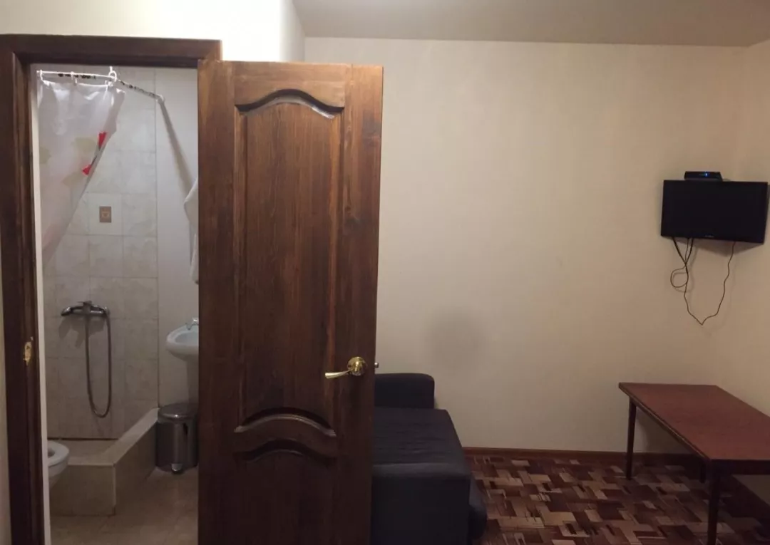 . Гостевой дом Агрба 2. Пицунда