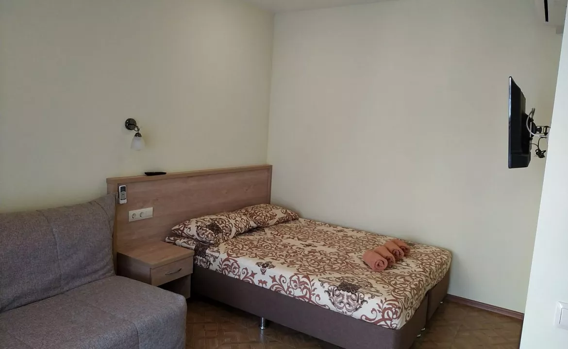 4х местный с удобствами. Частный сектор Гостевой дом "Leto". Кабардинка