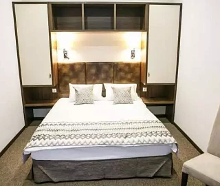 Люкс 2-комнатный. Гостиница «Andersen Hotel». Люкс 2-комнатный. Гостиница «Andersen Hotel».