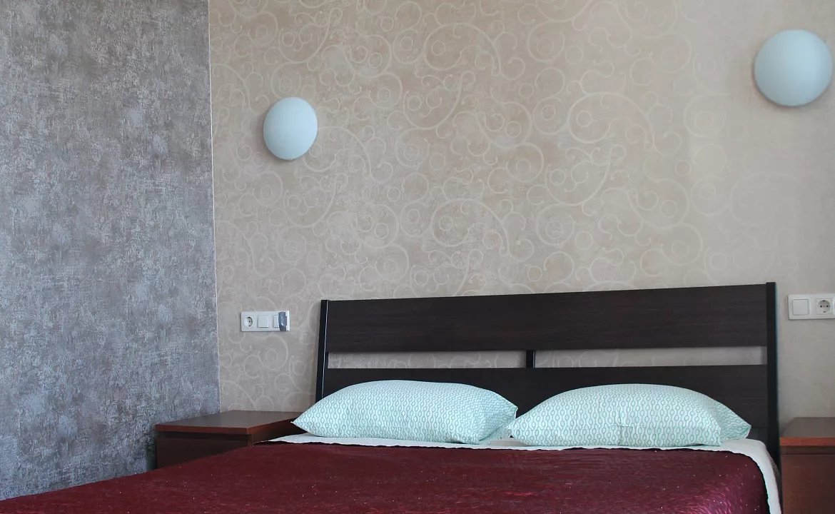 Люкс двухкомнатный с видом на море. Отель Апартаменты Волна. Сочи