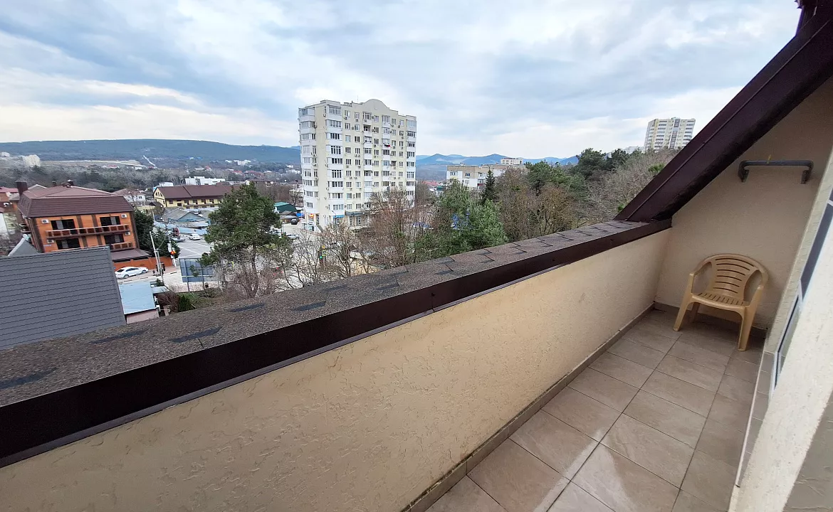 Апартаменты с террасой на 3-х человек. Гостевой дом "МЕЛИС". Дивноморское