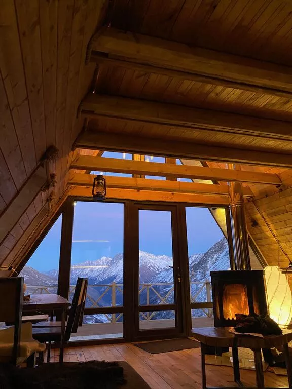 . Дом под ключ "Шале MoonHouse" дом под-ключ в Терсколе. Эльбрус . Дом под ключ "Шале MoonHouse" дом под-ключ в Терсколе. Эльбрус