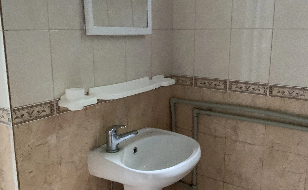 Стандарт с балконом . Гостевой дом "Пантера". Гагра