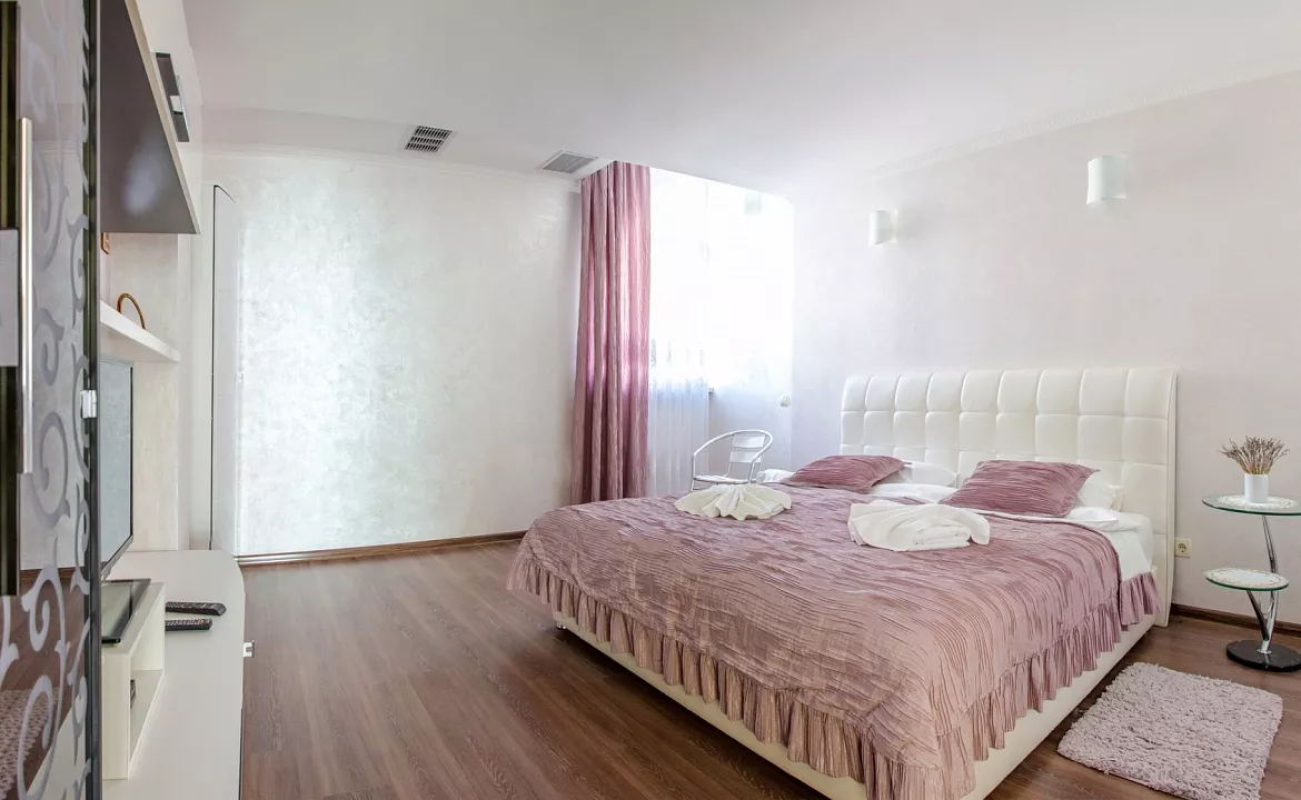 АПАРТАМЕНТЫ. Бутик-отель «Лаванда». Рыбачье