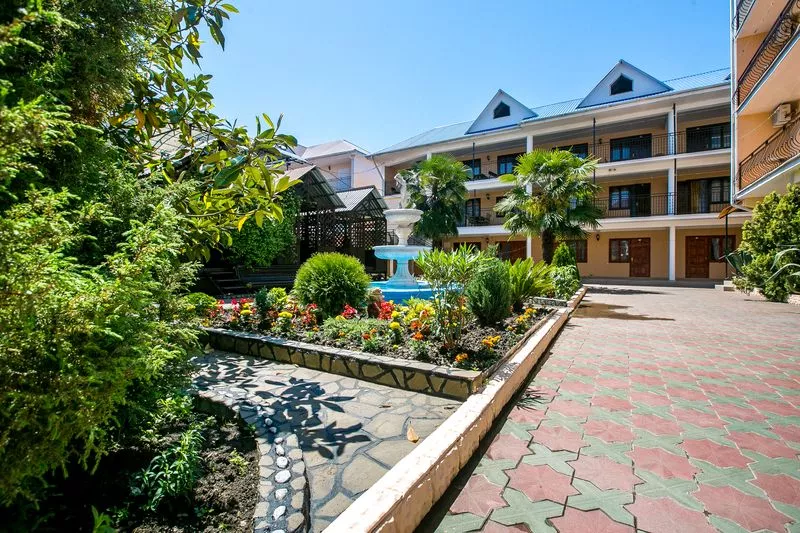 . Гостиница "Рафаэль". Якорная Щель