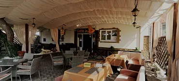 Отель "Максимус"