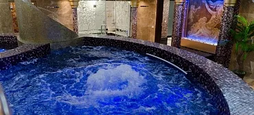 Отель Адельфия