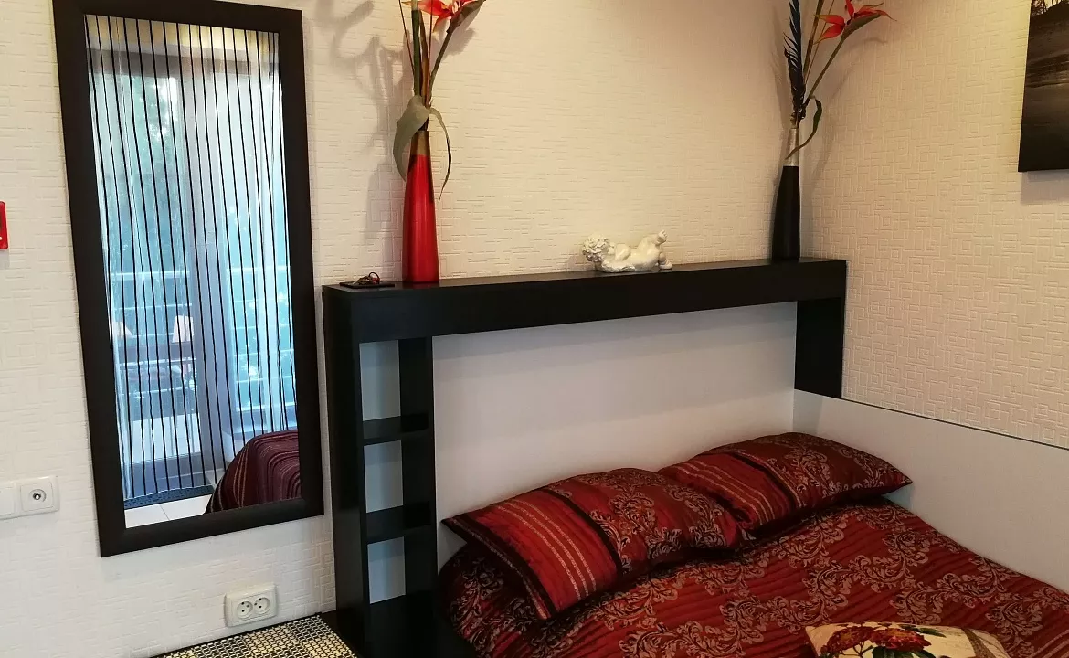 Белый. Гостевой дом ОАЗИС. Ялта Белый. Гостевой дом ОАЗИС. Ялта