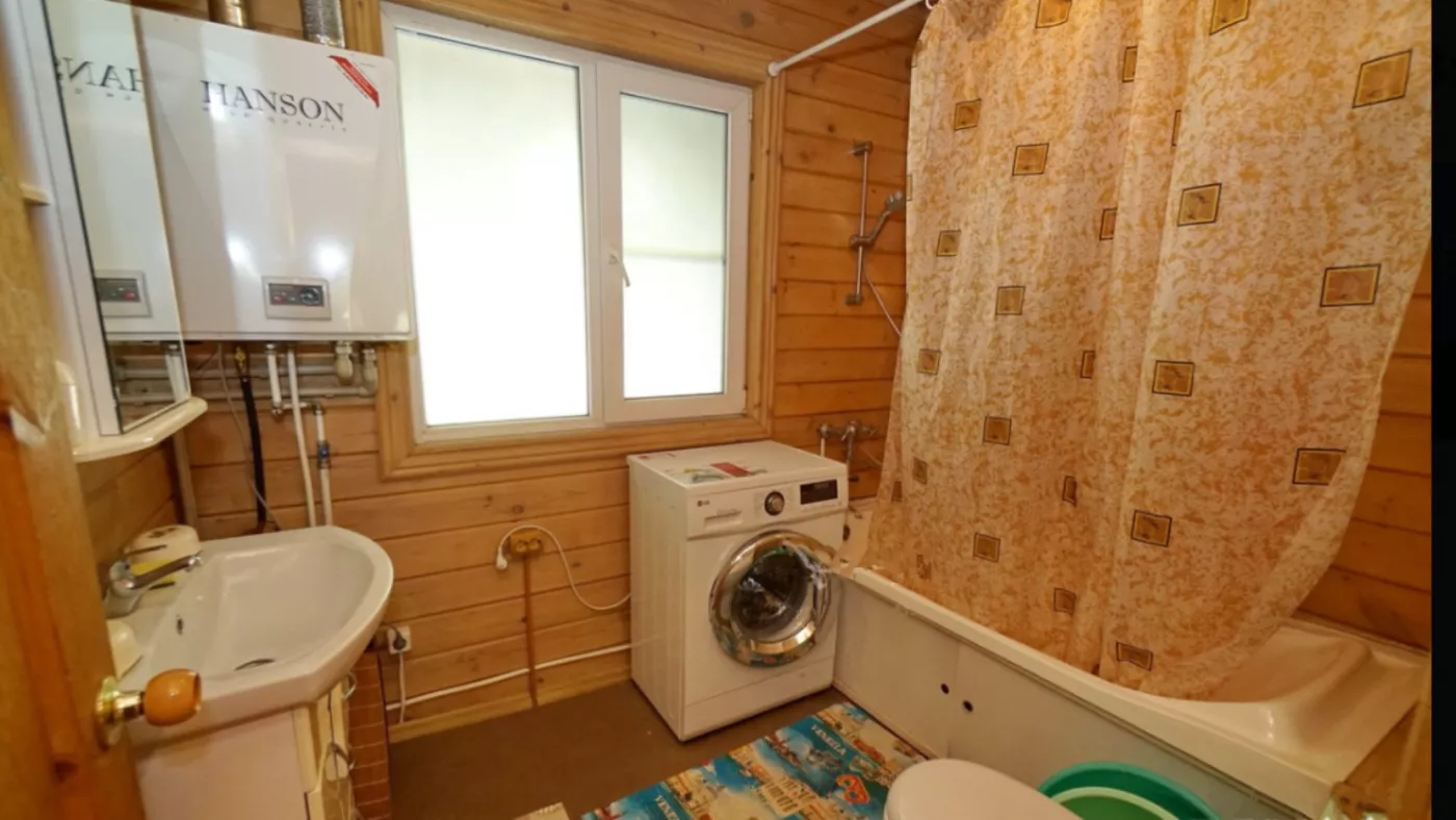 . Коттедж "Брусовый у Моря с бассейном". Макопсе