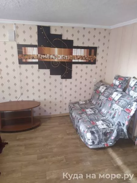 Трехместный номер со всеми удобствами первый этаж. Гостевой дом "Ставрополье". Гостевые дома в Лазаревском Трехместный номер со всеми удобствами первый этаж. Гостевой дом "Ставрополье". Гостевые дома в Лазаревском