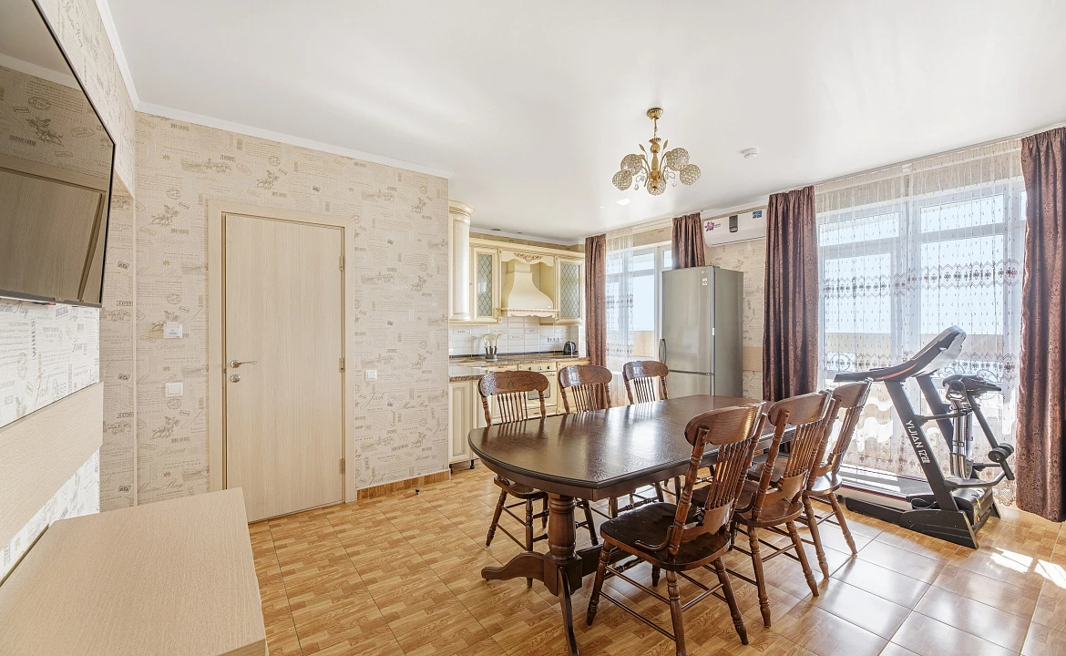 Апартаменты «Люкс» с видом на море. Отель "Alfa Summer". Анапа