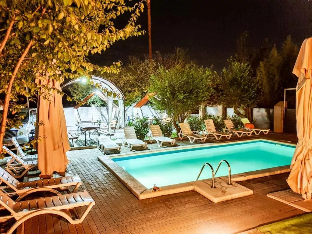 . Гостевой дом Арго. Голубая бухта