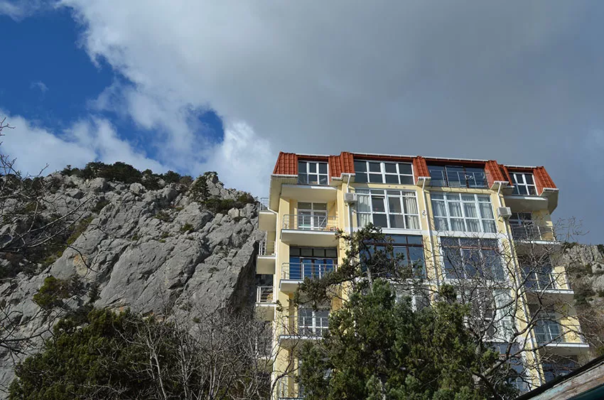 . Квартира в многоквартирном доме  Видовые апартаменты в Cимеизе. Симеиз