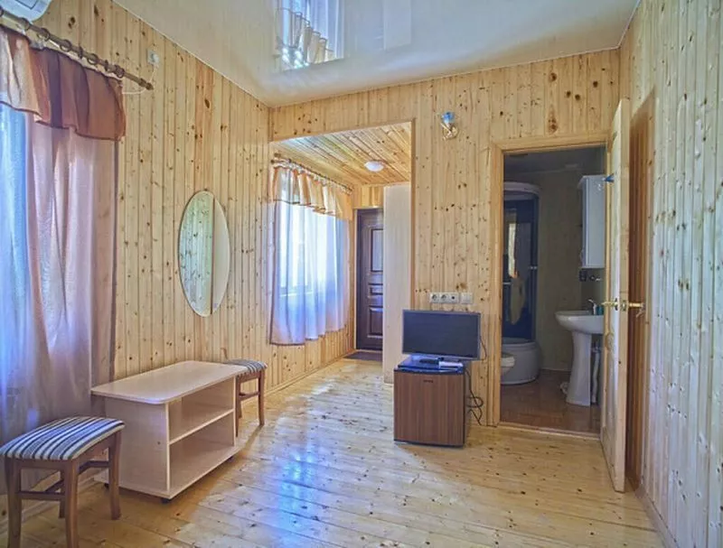 . База отдыха "Ковчег". Лазаревское