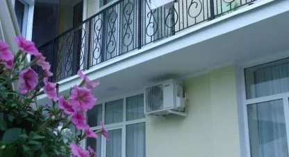 . Частный гостевой дом На Чехова. Ялта