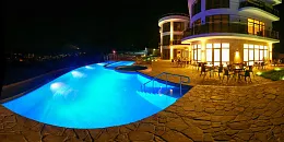 Отель «Мирный»