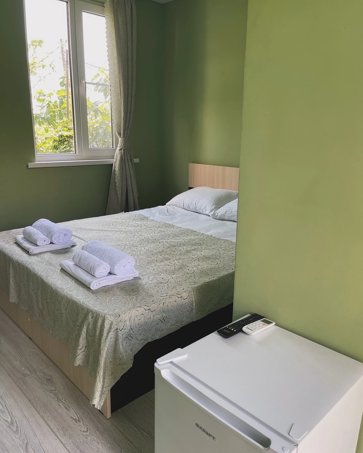 . Гостевой дом Самшит. Гагра