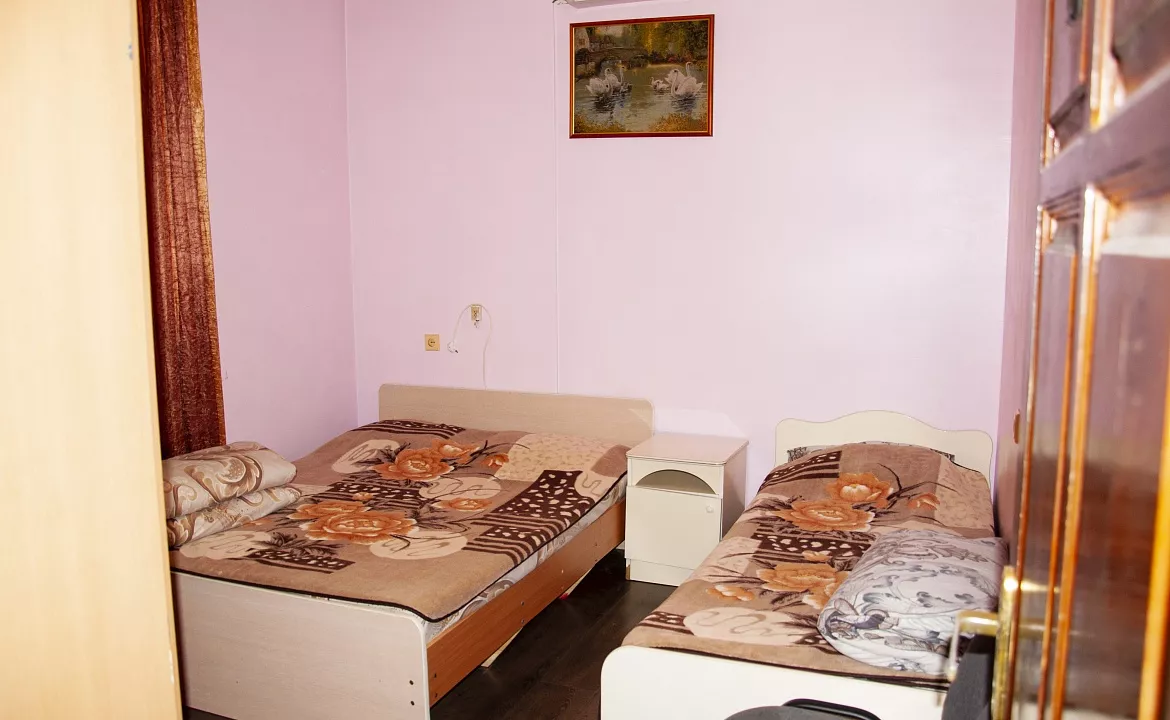 Эконом 3-местный. Гостевой дом Светлана. Сочи