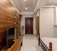 Квартира в многоквартирном доме Студия около моря Квартира в многоквартирном доме Студия около моря