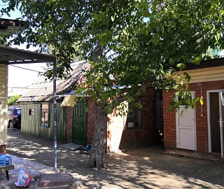 Два домика для отдыха . Два домика для отдыха .  Два домика для отдыха . Два домика для отдыха .