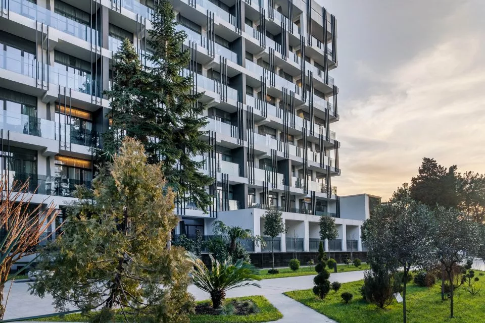 . Курортный отель Моне. Адлер