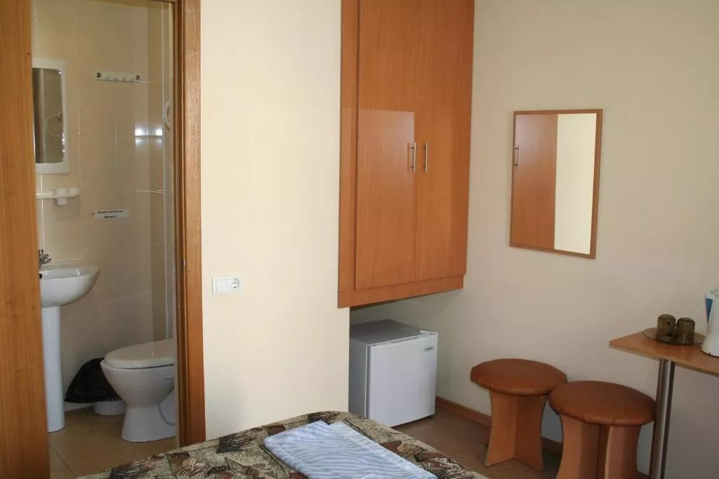 . Гостиница "Актай". Геленджик