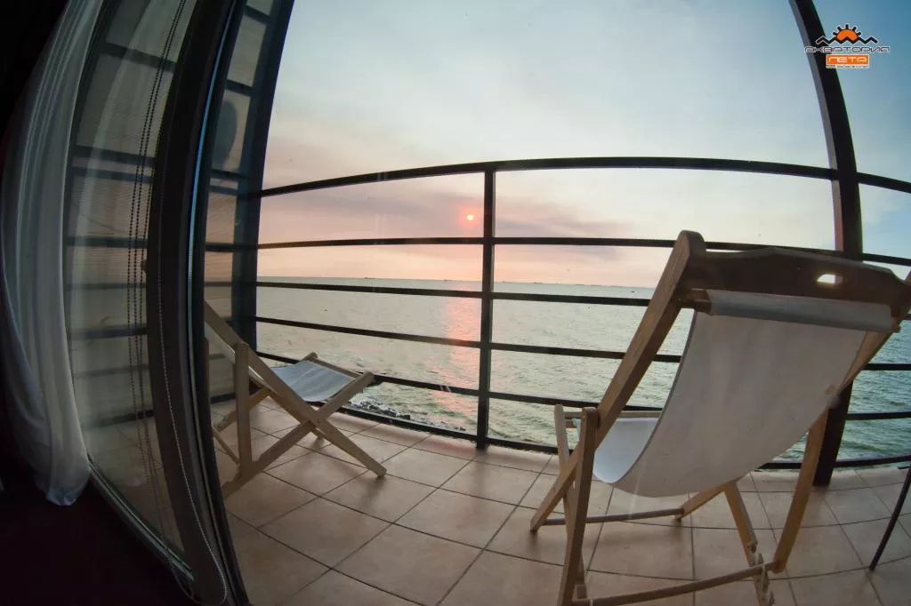 . Отель Клуб-отель Акватория Лета. Ейск