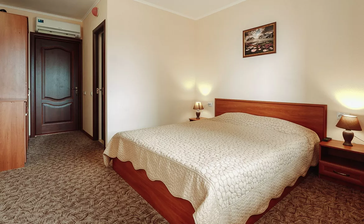 Стандарт Комфорт. Отель Клуб-отель «Ламбат». Утёс