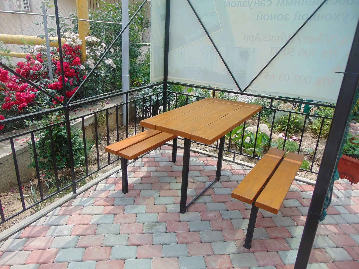 . Гостевой дом Гостевой дом "Snug House". Судак