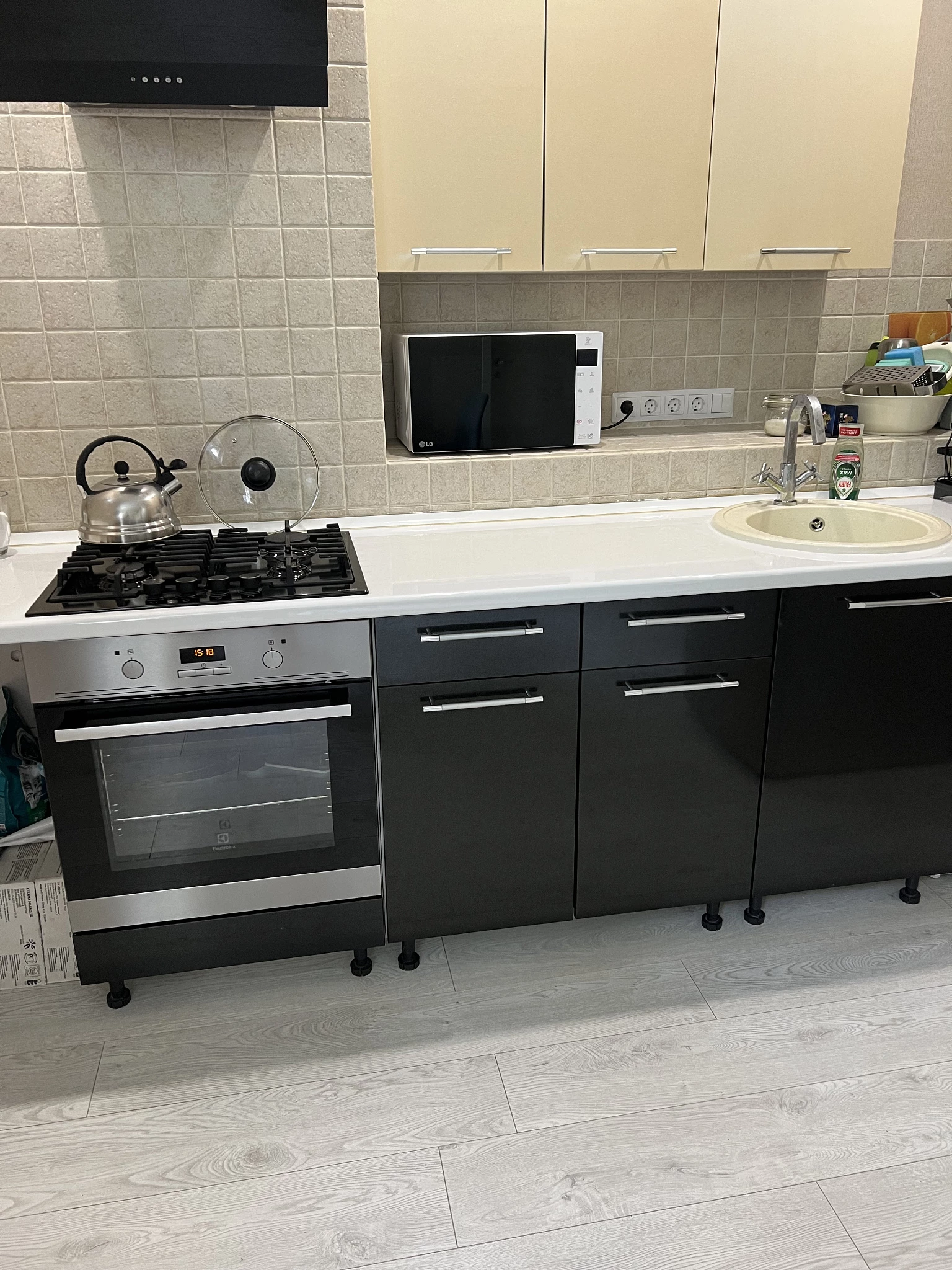 . Квартира в многоквартирном доме 2-х комнатная квартира . Лазаревское