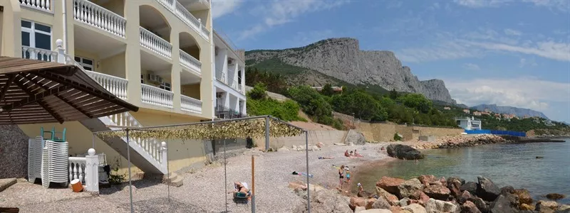 . Гостевой дом Апартаменты «Гранат». Форос