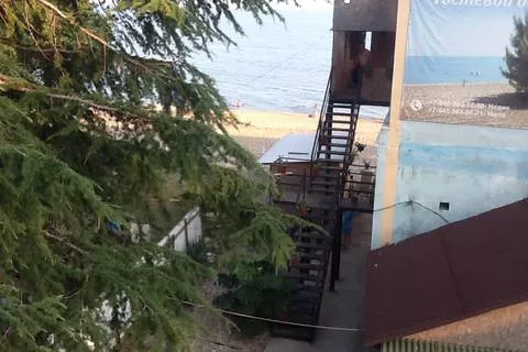 Двухместный «Полулюкс». База отдыха "Рапыца". Пицунда