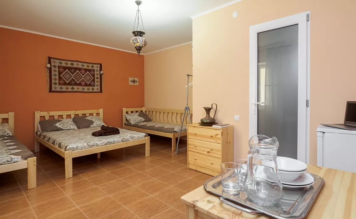 СТАНДАРТ 4-Х МЕСТНЫЙ. Гостевой дом Гостевой дом «SEFA». Витино
