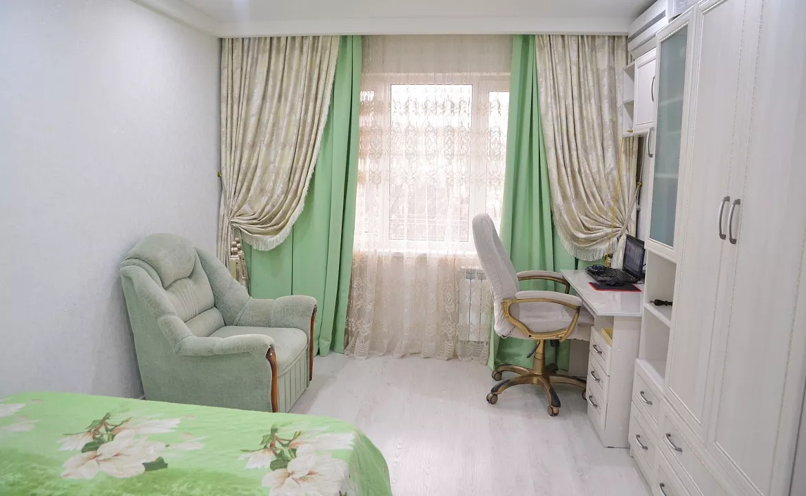 2-х комнт апартаменты. 2-х комнт апартаменты по ул Партизанская. Лазаревское