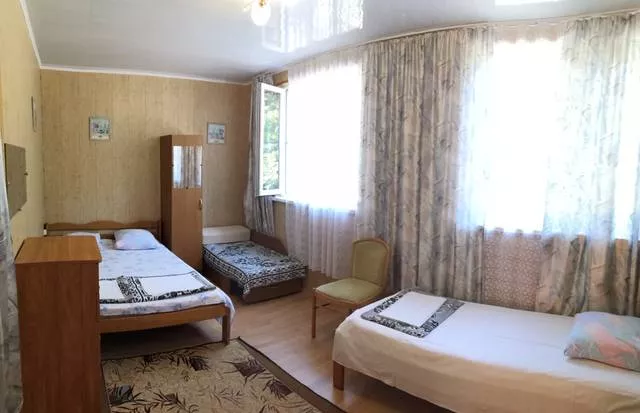 . Гостевой дом «Светлана». Совет-Квадже