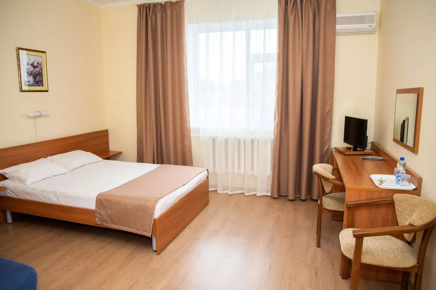 . Гостевой дом "Дельфин" - Голубицкая. Голубицкая